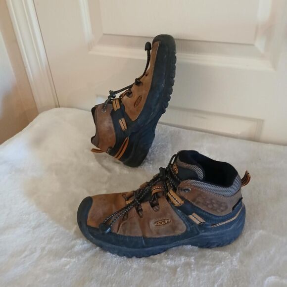 Men Keen Targhee Mid Waterproof Hiking Boots Brown/Black EU 36 Gorpcore Utility